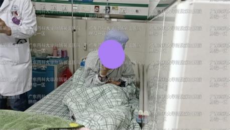 广药三院肿瘤科一区解答：肺癌胸膜增厚是转